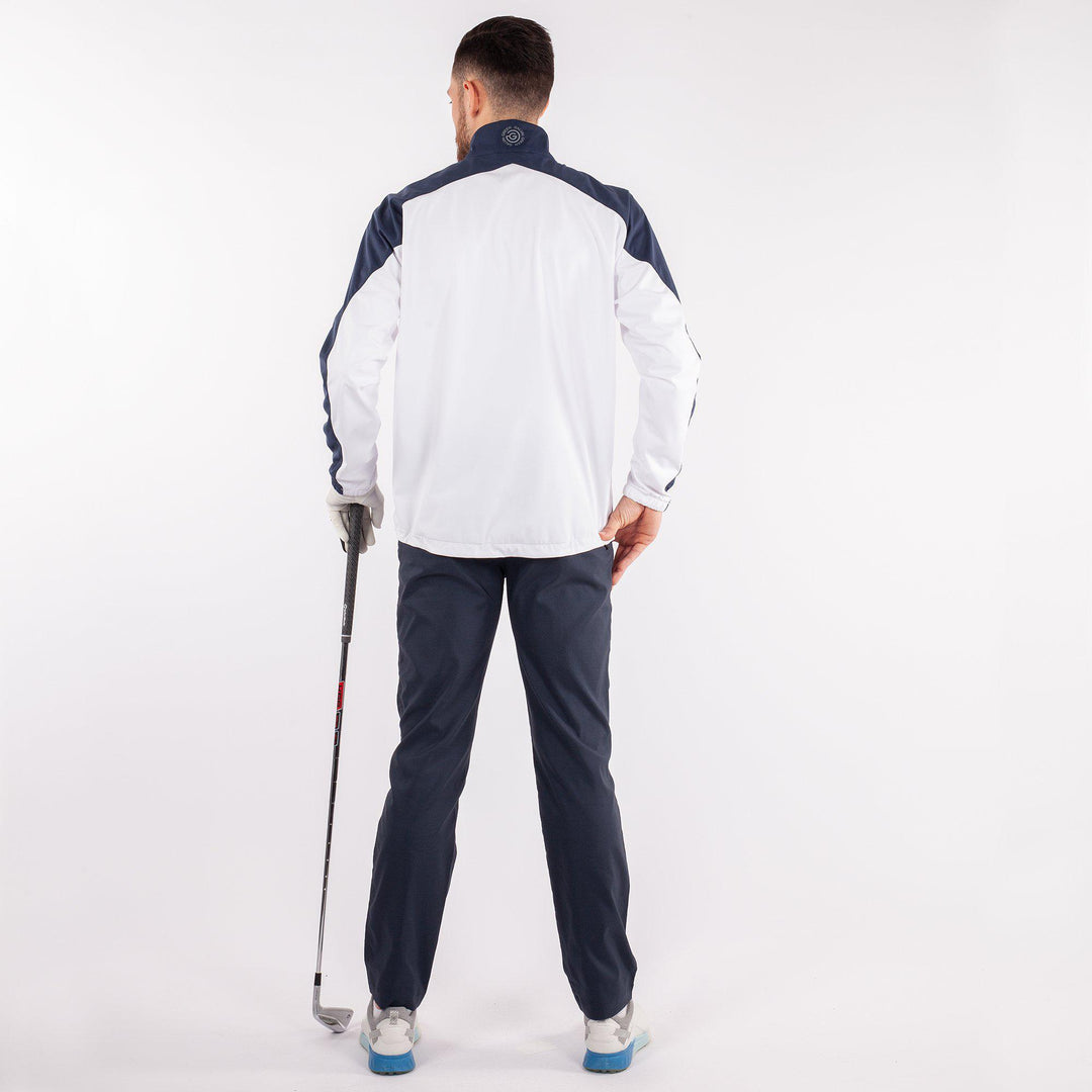Lucas is a Windproof and water repellent golf jacket for Men in the color Fantastic Blue(5)