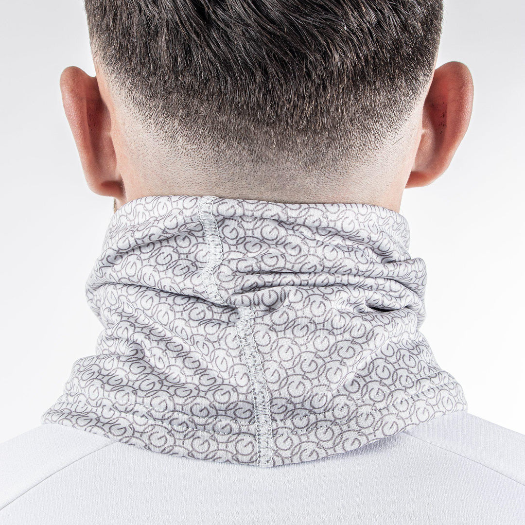 Demont is a Insulating neck warmer in the color Cool Grey(5)