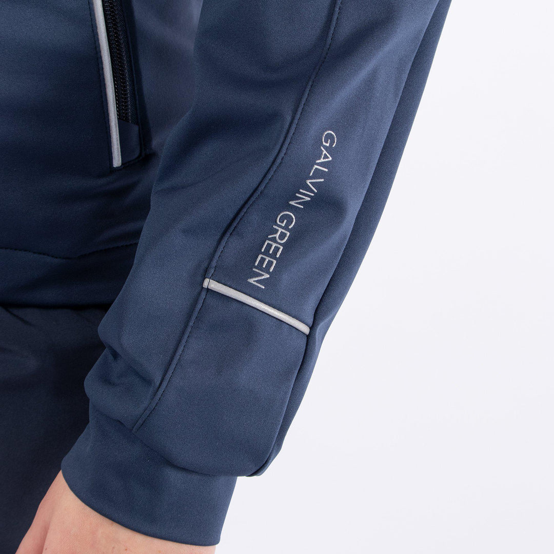 Leila is a Windproof and water repellent jacket for Women in the color Navy(5)