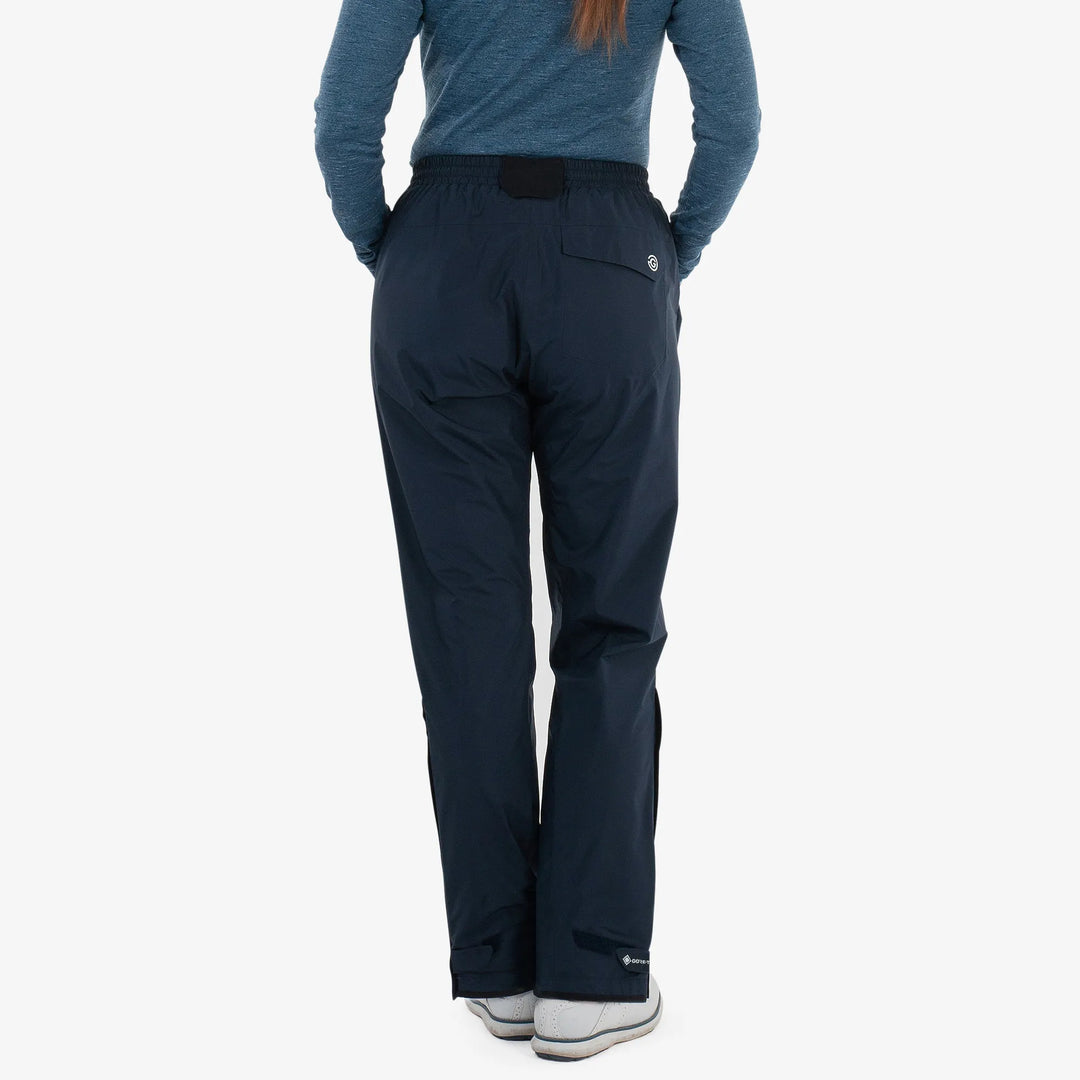 April is a Waterproof golf pants for Women in the color Navy(5)