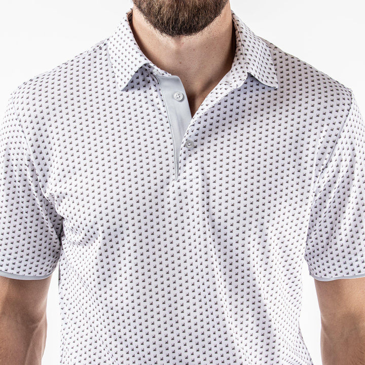 Mark is a Breathable short sleeve shirt for Men in the color Cool Grey(4)