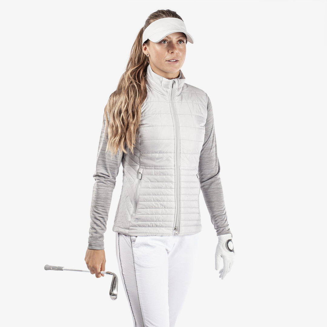 Lene is a Windproof and water repellent golf vest for Women in the color Cool Grey(1)