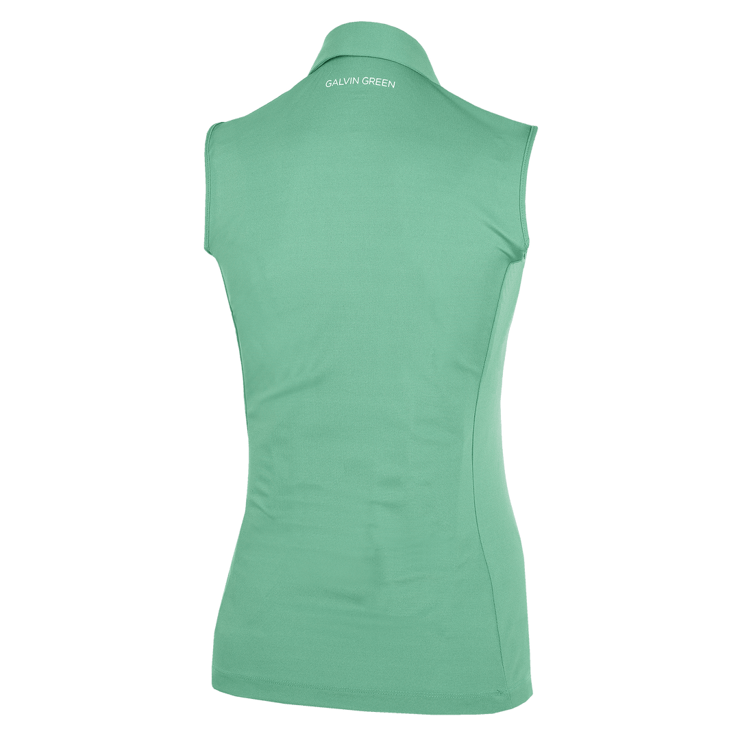 Meg is a Breathable short sleeve shirt for Women in the color Golf Green(7)