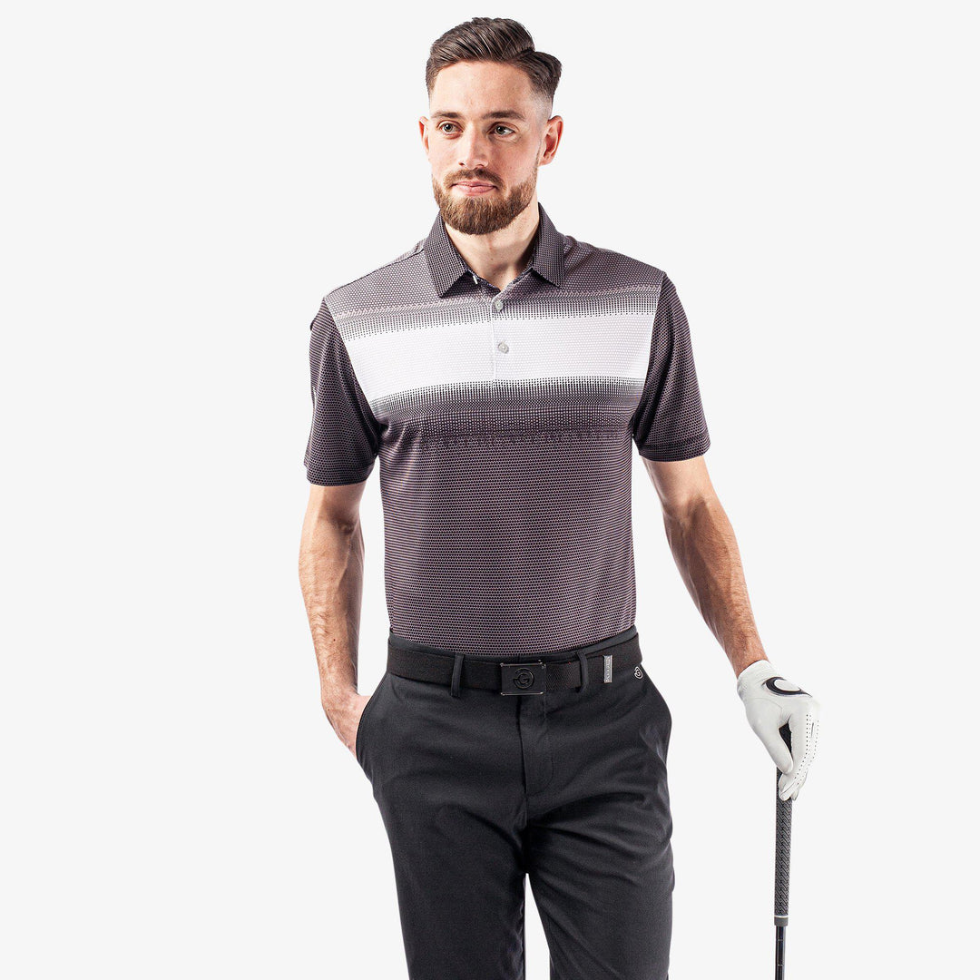 Mo is a Breathable short sleeve golf shirt for Men in the color Black/White/Sharkskin(1)