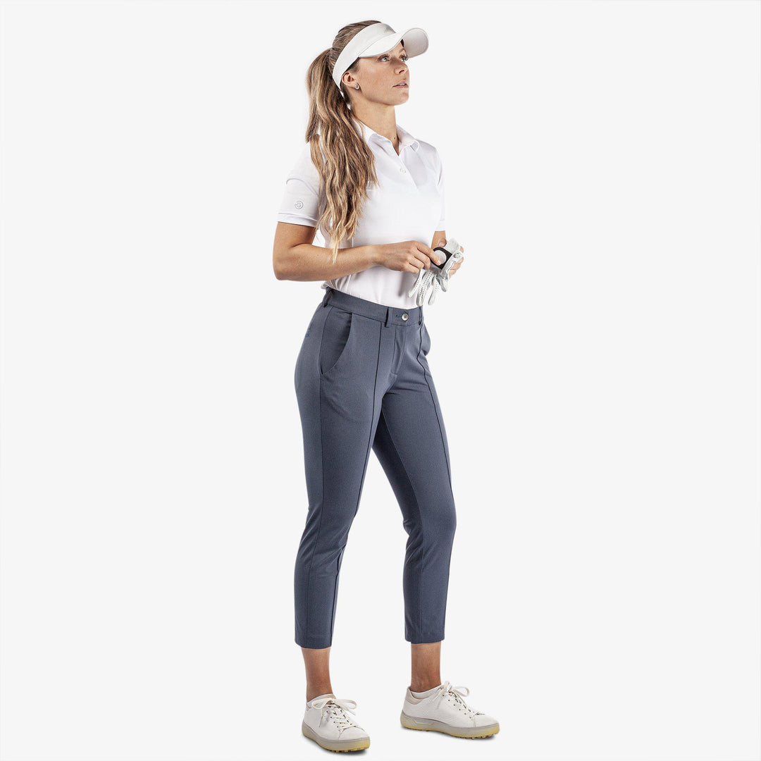 Nora is a Breathable golf pants for Women in the color Navy melange(2)