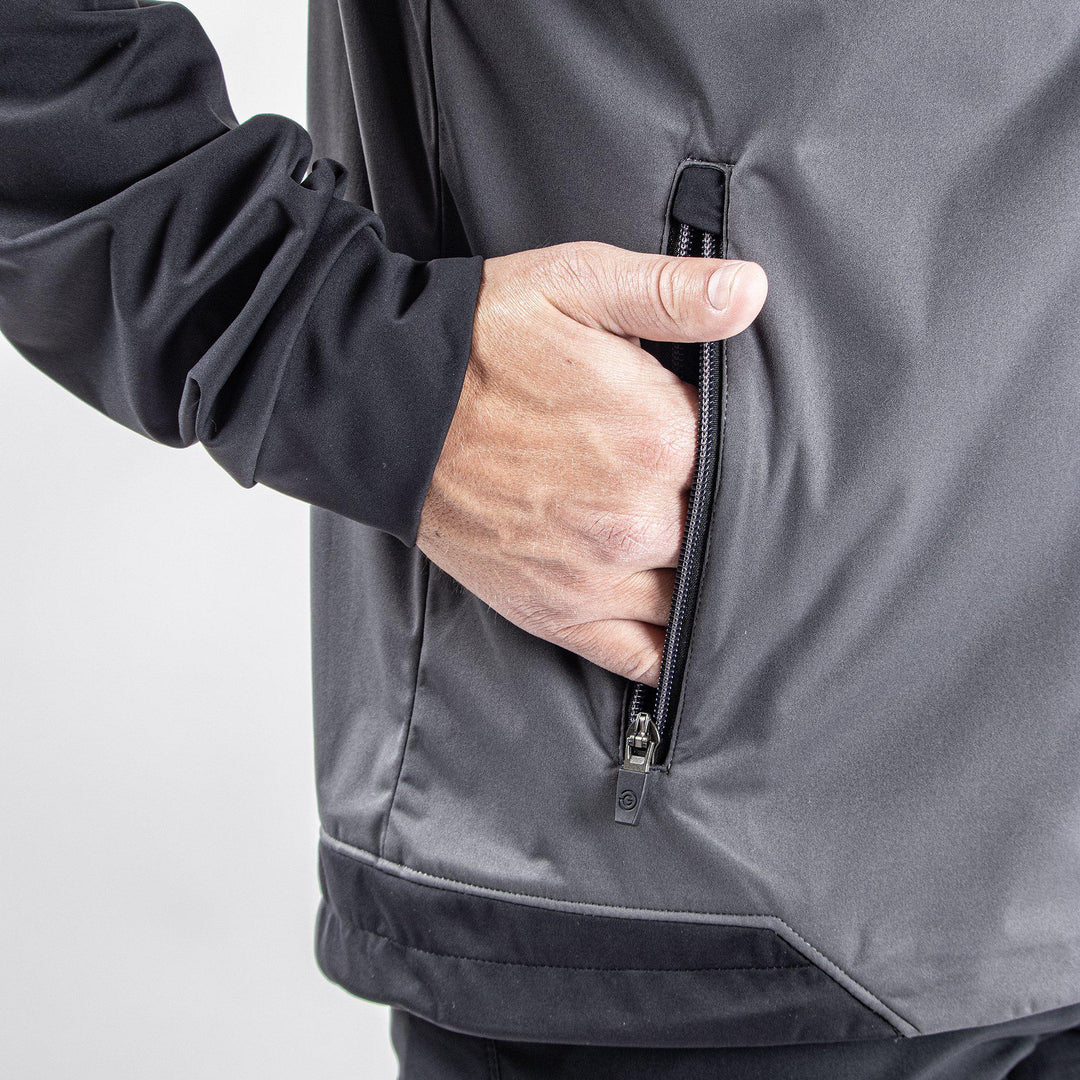 Lyle is a Windproof and water repellent jacket for Men in the color Forged Iron(5)