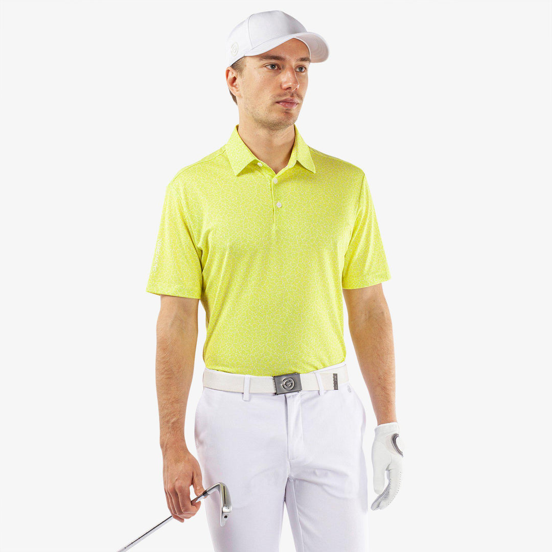 Mani is a Breathable short sleeve golf shirt for Men in the color Sunny Lime(1)