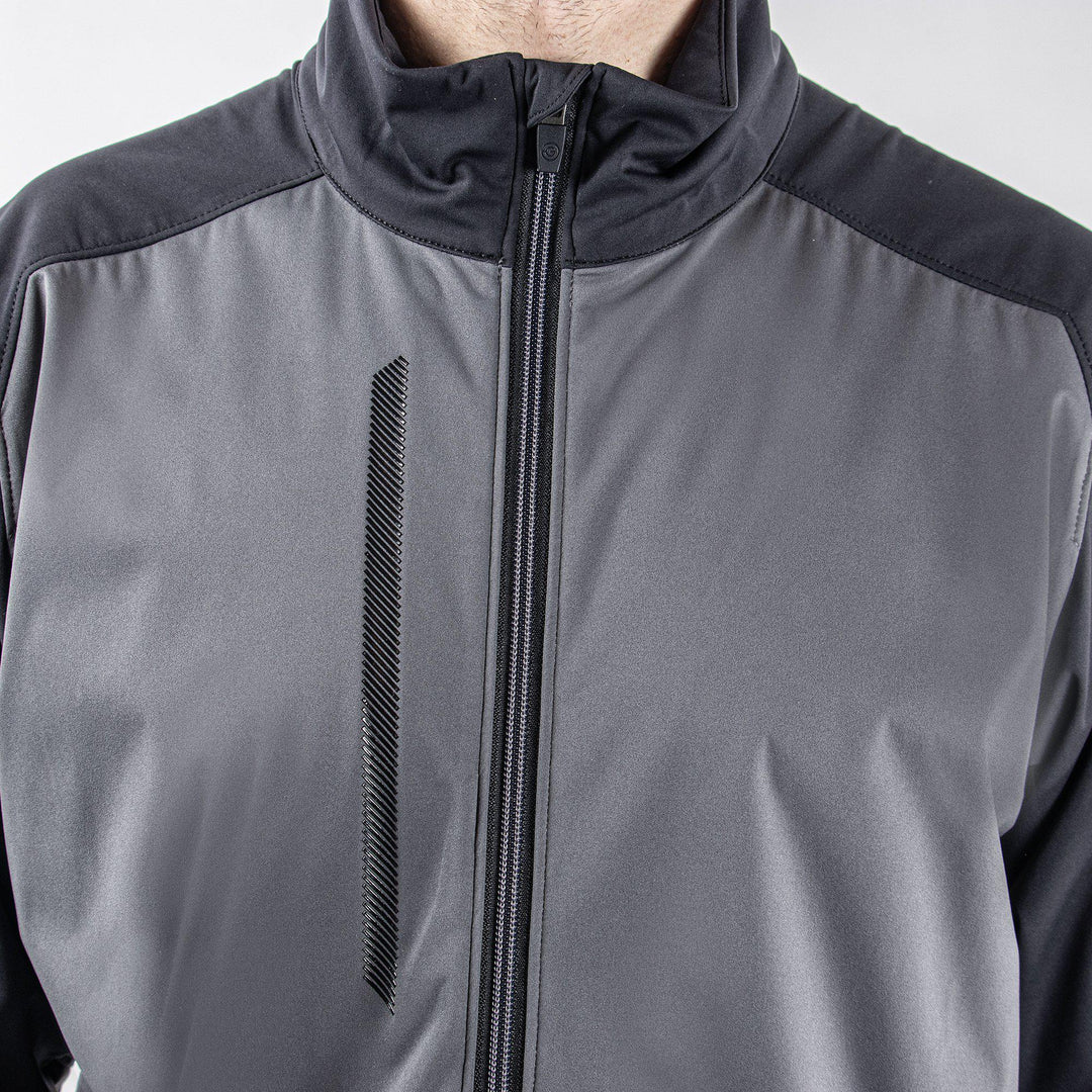 Lyle is a Windproof and water repellent jacket for Men in the color Forged Iron(4)