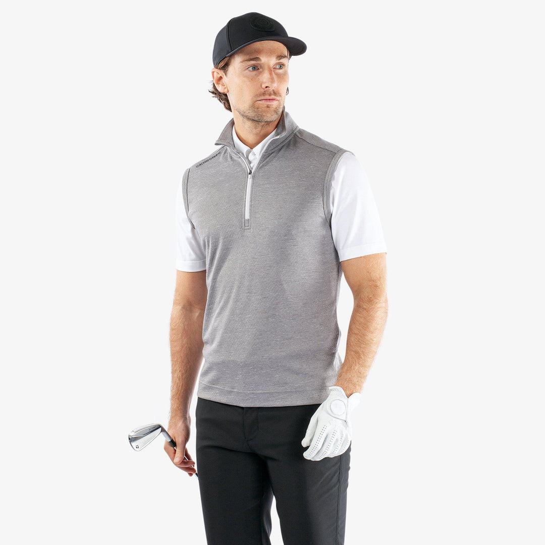 Del is a Insulating golf vest for Men in the color Grey melange(1)