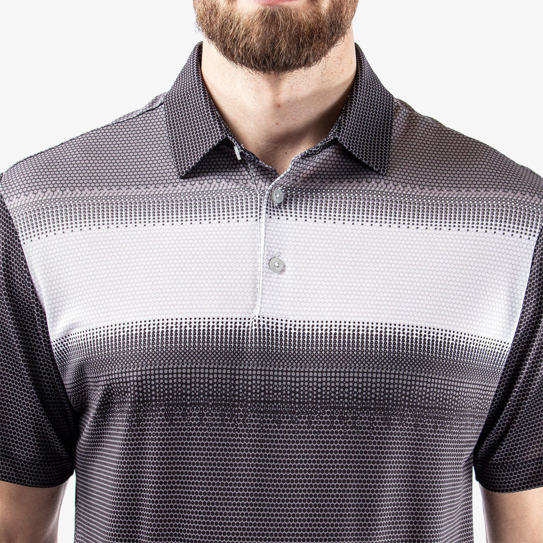 Mo is a Breathable short sleeve golf shirt for Men in the color Black/White/Sharkskin(3)