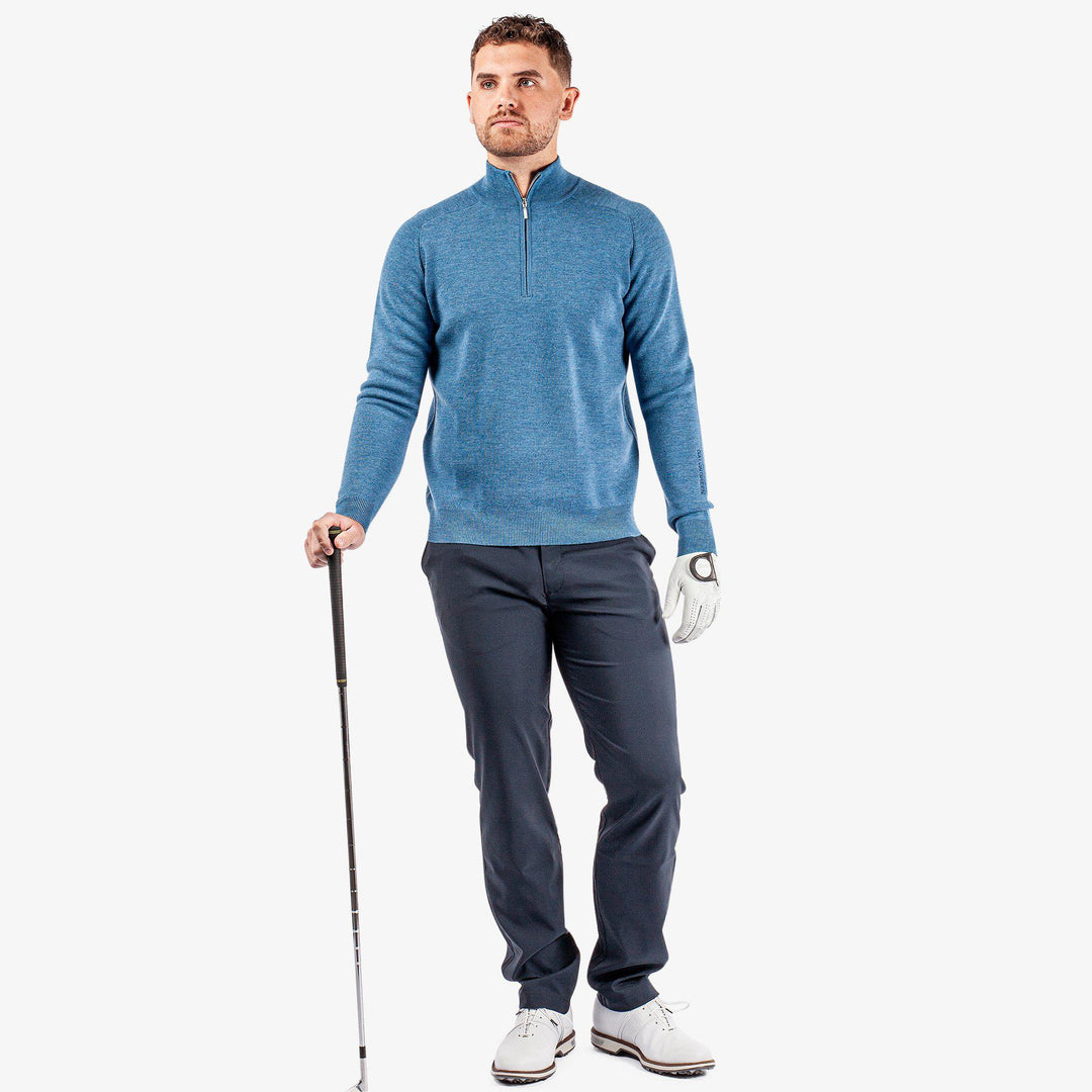Chester is a Merino golf sweater for Men in the color Blue Melange (2)