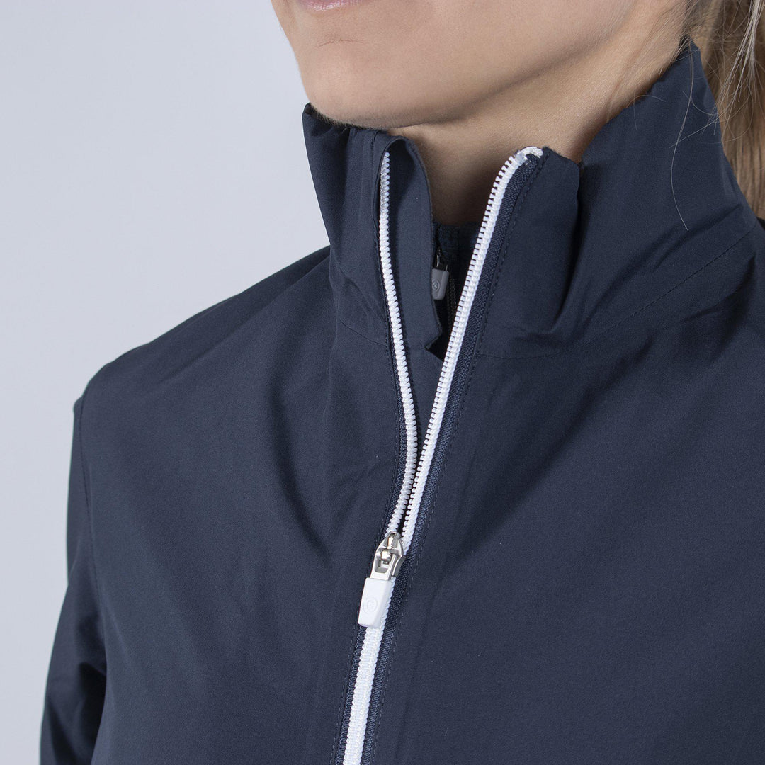 Arissa is a Waterproof jacket for Women in the color Navy(5)