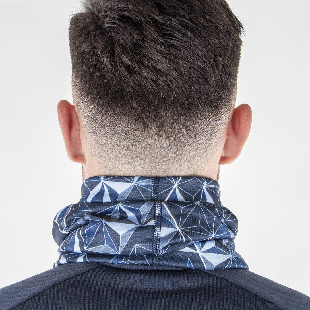 Dragan is a Insulating neck warmer in the color Navy(3)
