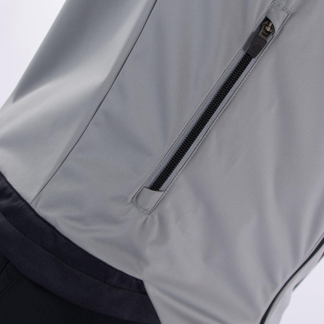 Lyle is a Windproof and water repellent jacket for Men in the color Sharkskin(5)