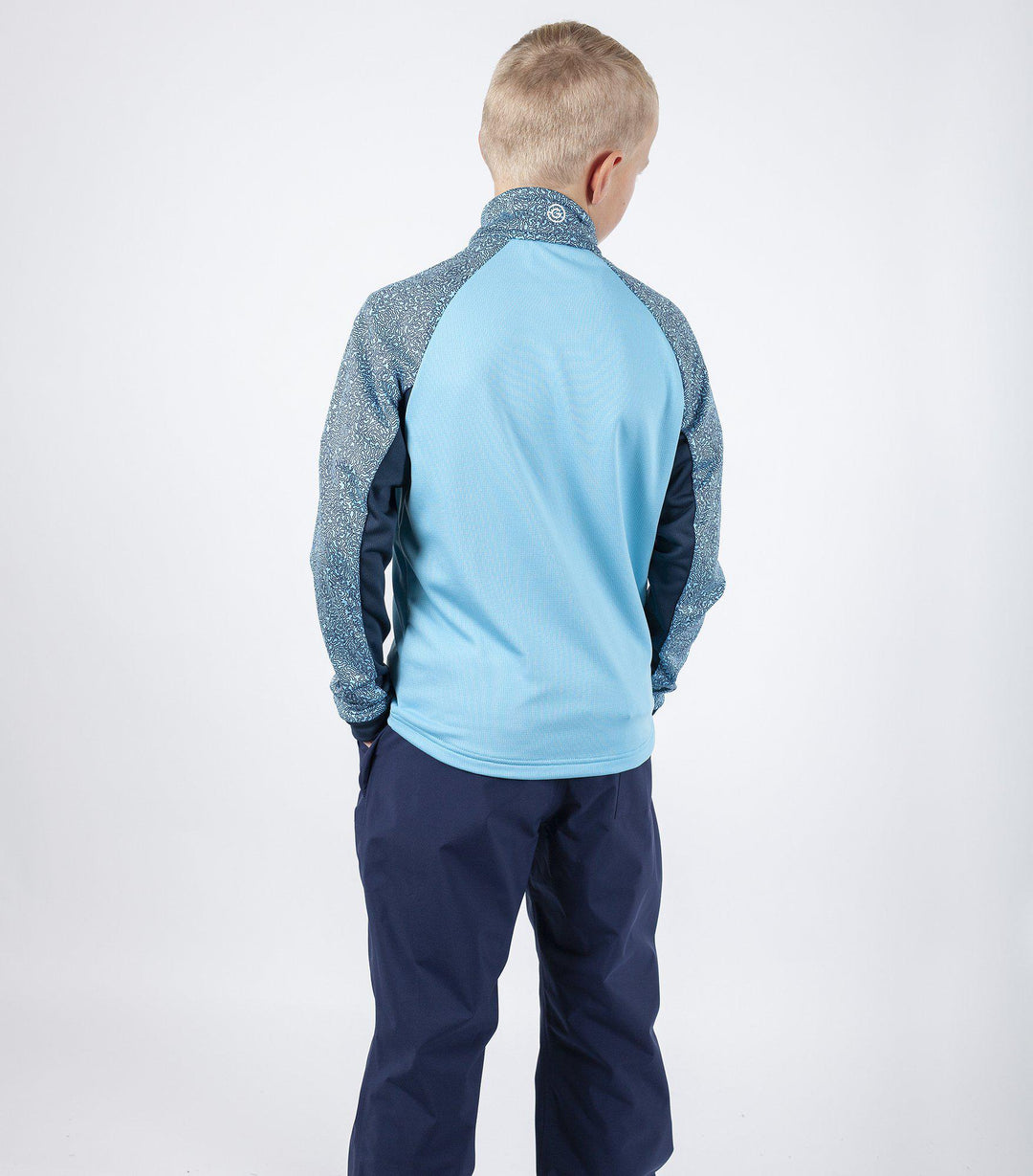 Rick is a Insulating mid layer for Juniors in the color Blue Bell(5)