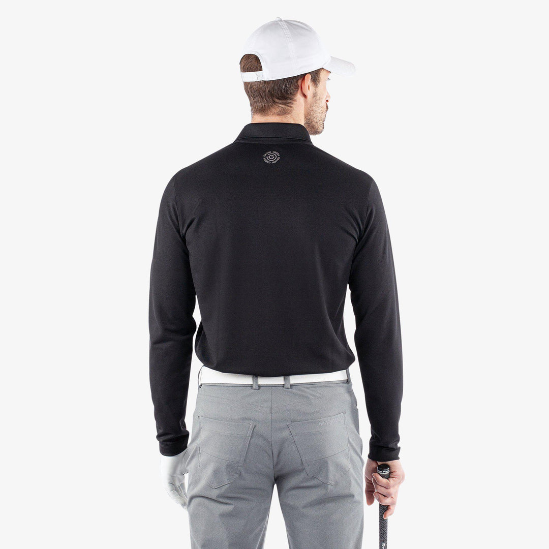 Michael is a Breathable long sleeve golf shirt for Men in the color Black(4)