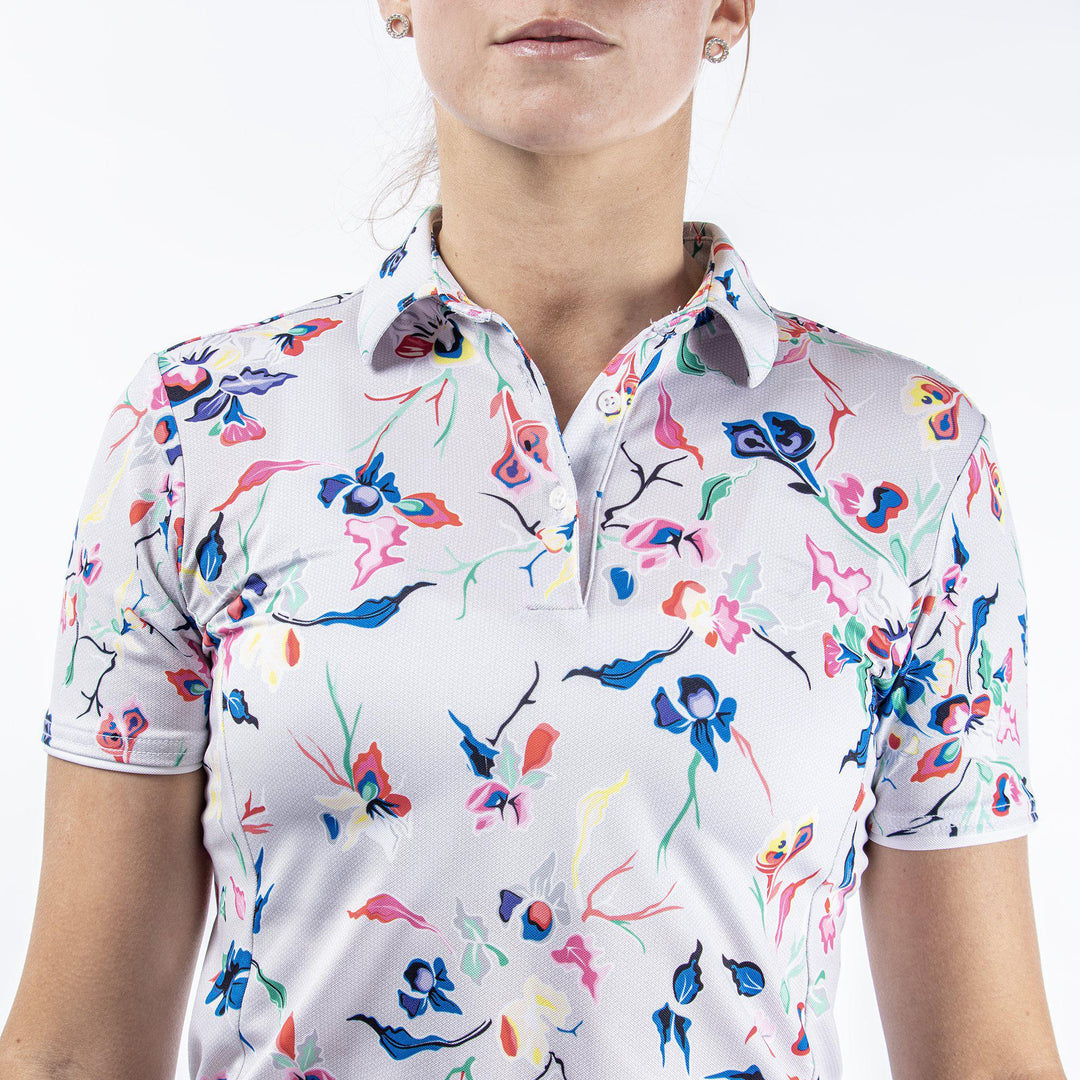 Malena is a Breathable short sleeve shirt for Women in the color Imaginary Pink(5)