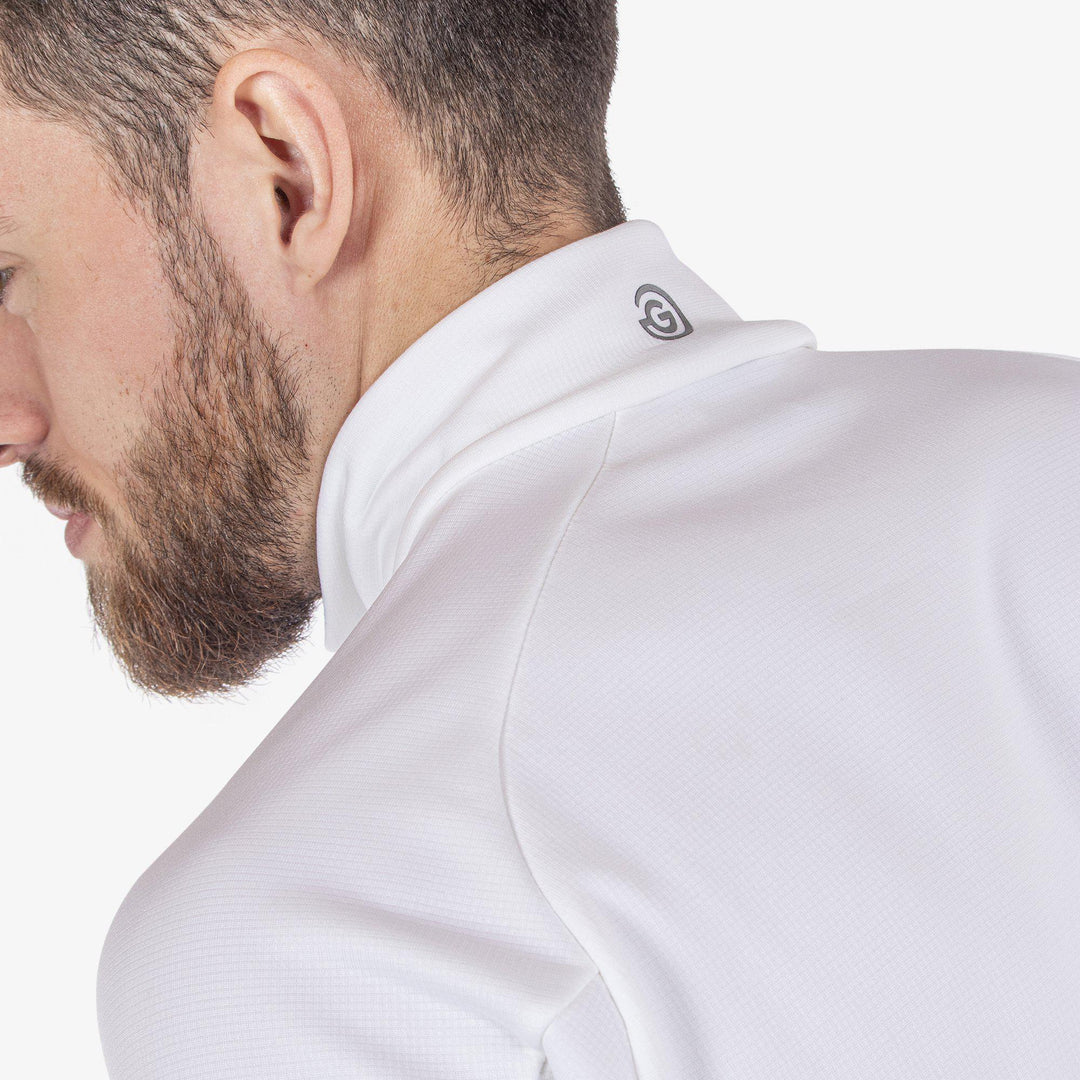 Drake is a Insulating golf mid layer for Men in the color White(5)