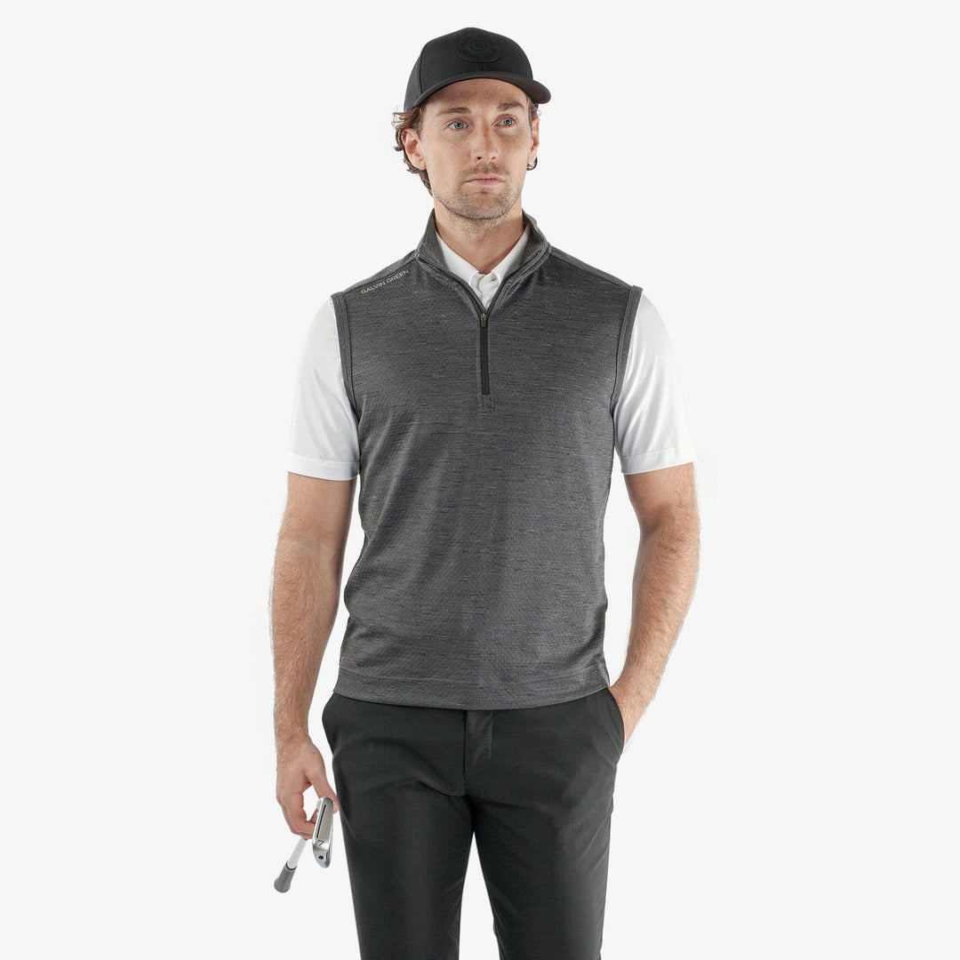Del is a Insulating golf vest for Men in the color Black Melange(1)