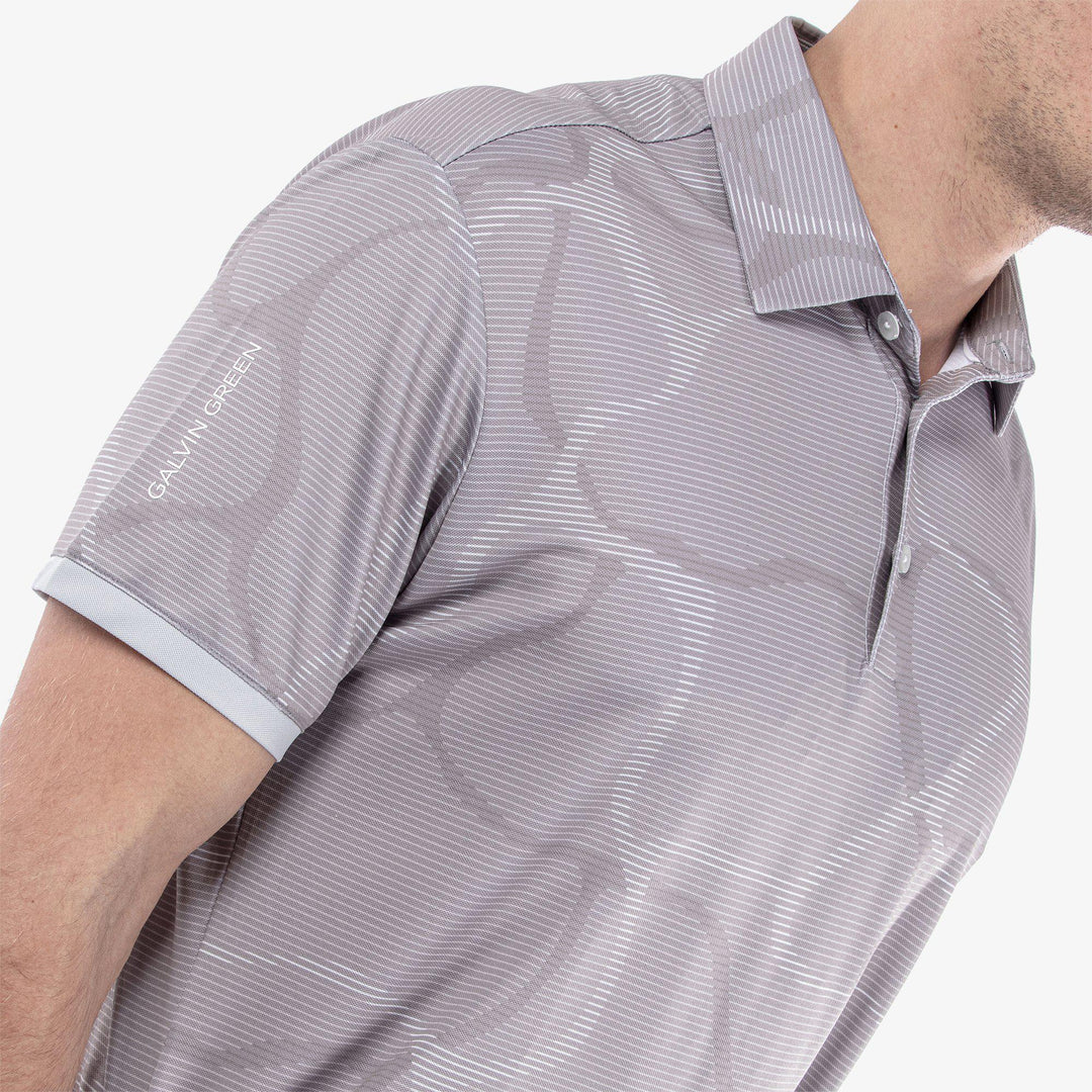 Markos is a Breathable short sleeve golf shirt for Men in the color Cool Grey/White(3)