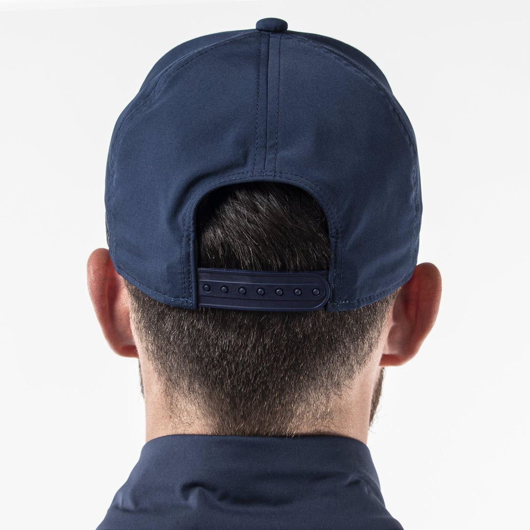 Scorpio is a Cap in the color Navy(4)