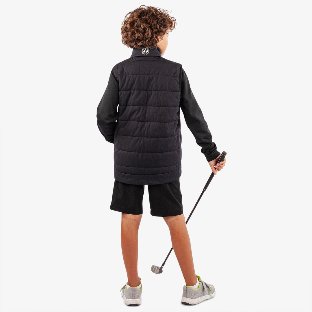 Ronie is a Windproof and water repellent golf vest for Juniors in the color Black/White(9)