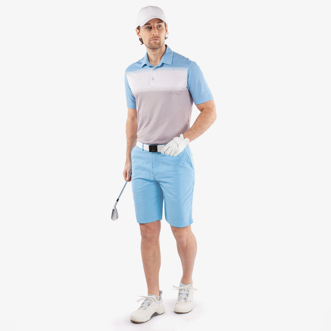 Mo is a Breathable short sleeve golf shirt for Men in the color Cool Grey/White/Alaskan Blue(2)