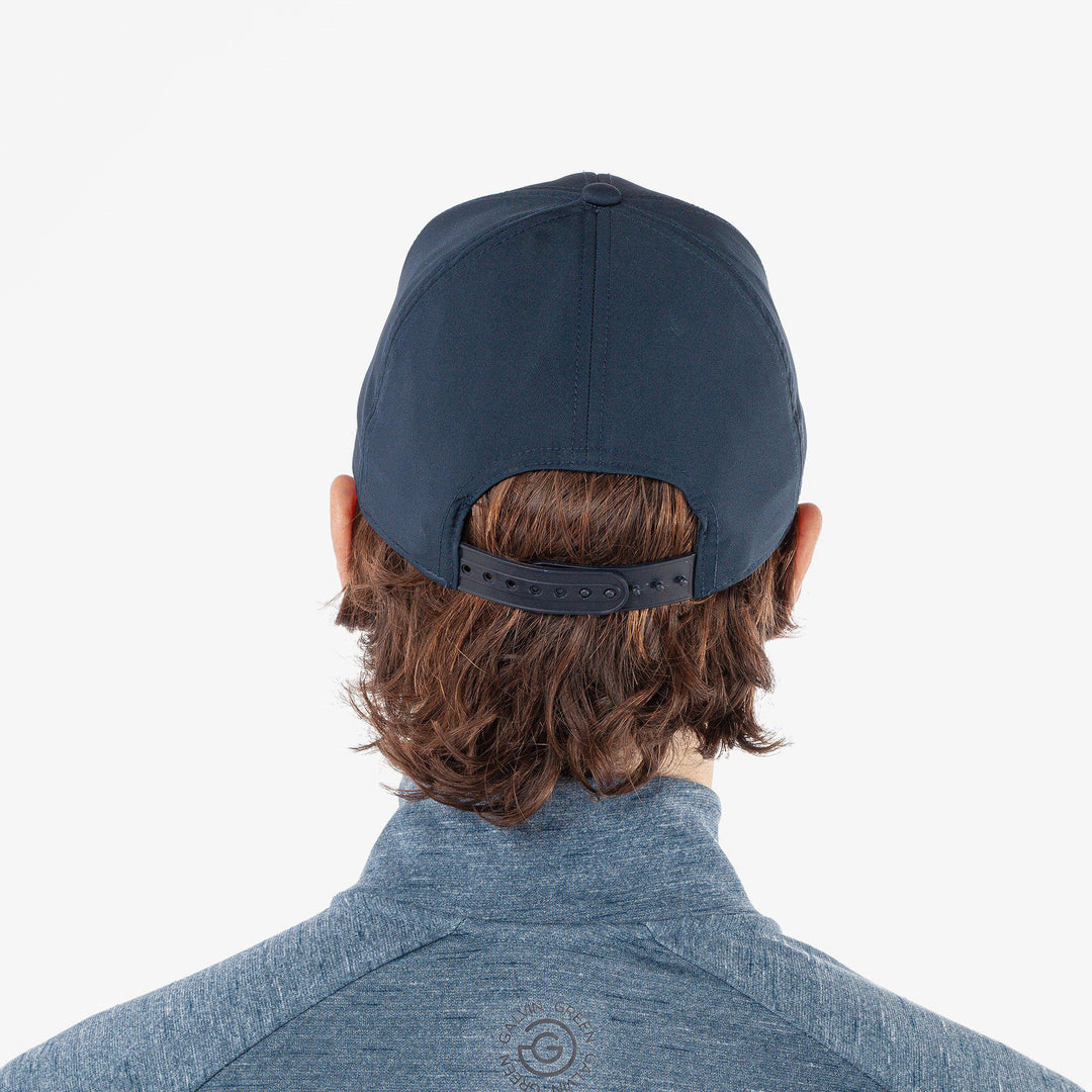 Spike is a Golf cap in the color Navy(4)