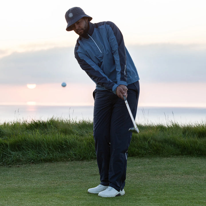 Alan is a Waterproof golf pants for Men in the color Navy(9)