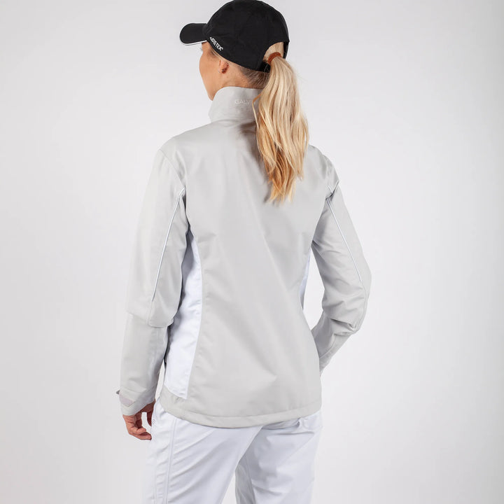 Aila is a Waterproof jacket for Women in the color Cool Grey(4)