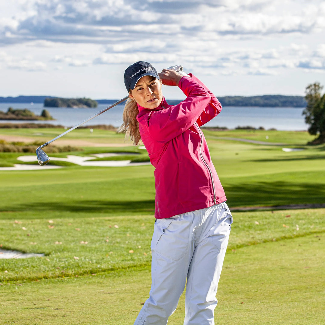 Alice is a Waterproof jacket for Women in the color Amazing Pink(2)