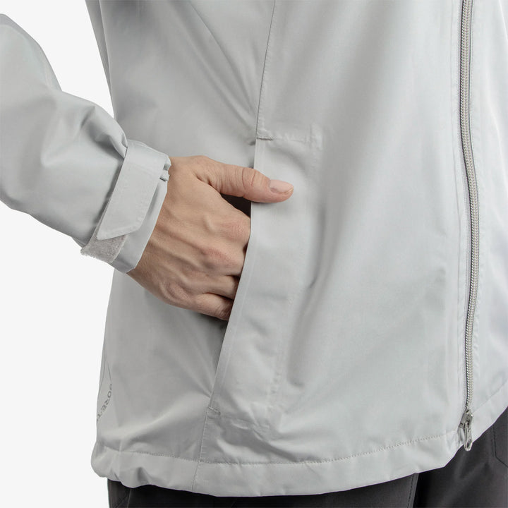 Alice is a Waterproof golf jacket for Women in the color Cool Grey(4)