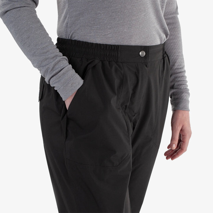 April is a Waterproof golf pants for Women in the color Black(3)