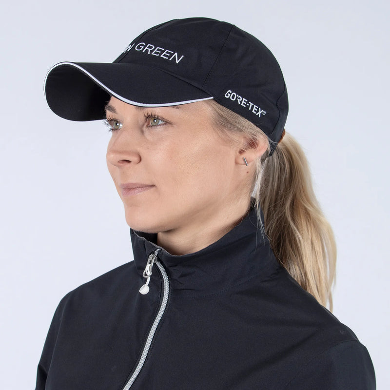 Arissa is a Waterproof golf jacket for Women in the color Black(2)