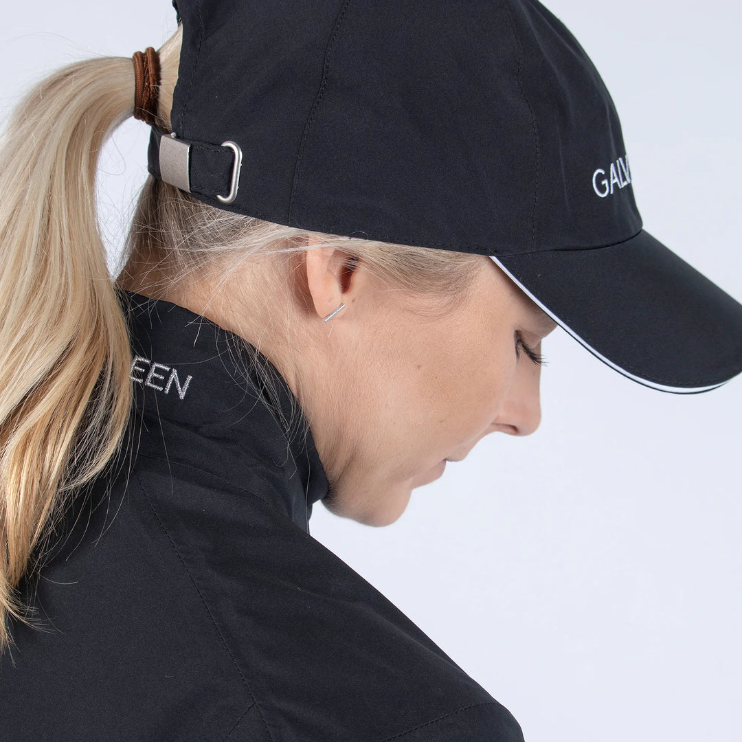 Arissa is a Waterproof golf jacket for Women in the color Black(4)