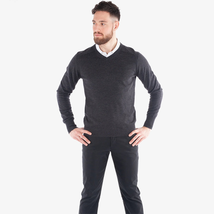Carl is a Merino golf sweater for Men in the color Black Melange(2)