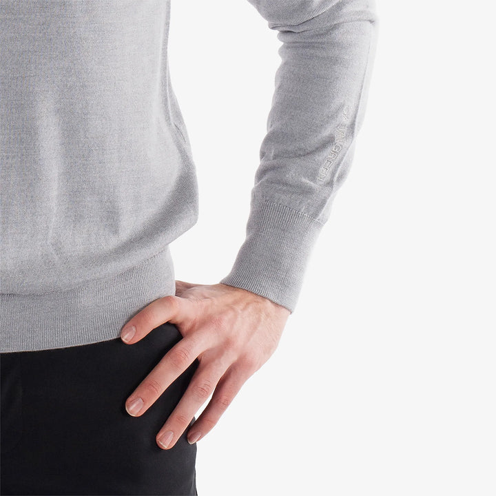 Carl is a Merino golf sweater for Men in the color Grey melange(4)