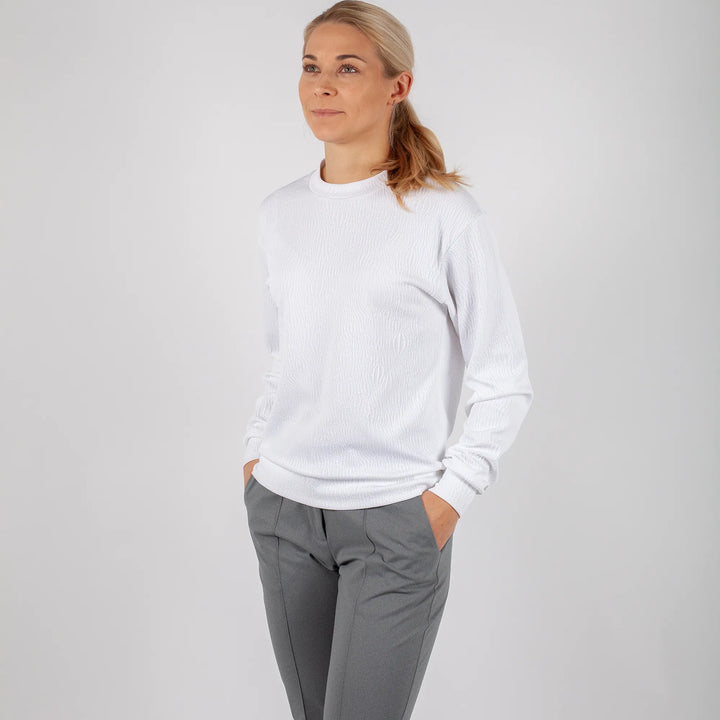 Dalia is a Insulating mid layer for Women in the color White(1)
