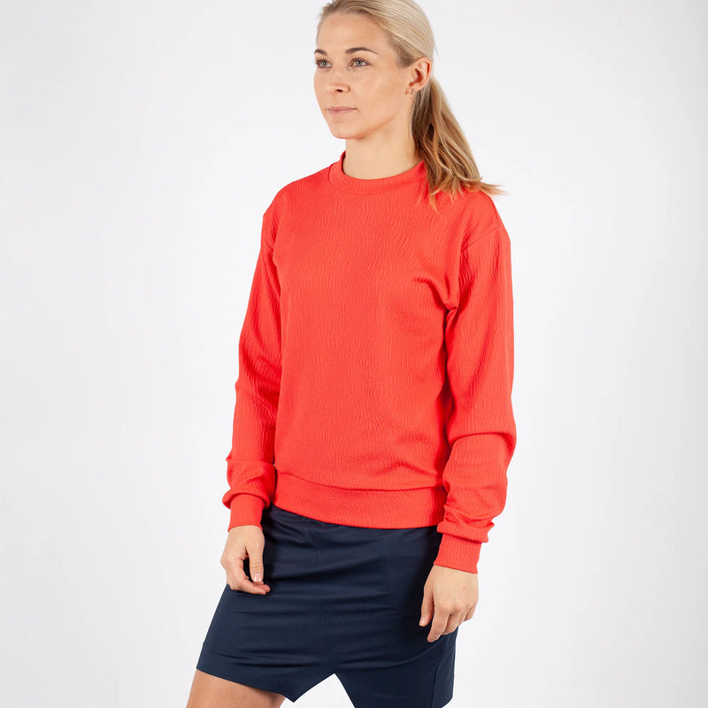 Dalia is a Insulating mid layer for Women in the color Red(1)