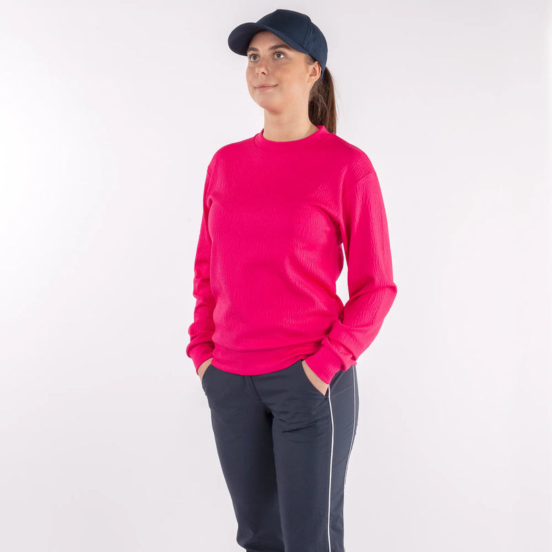 Dalia is a Insulating mid layer for Women in the color Imaginary Pink(1)