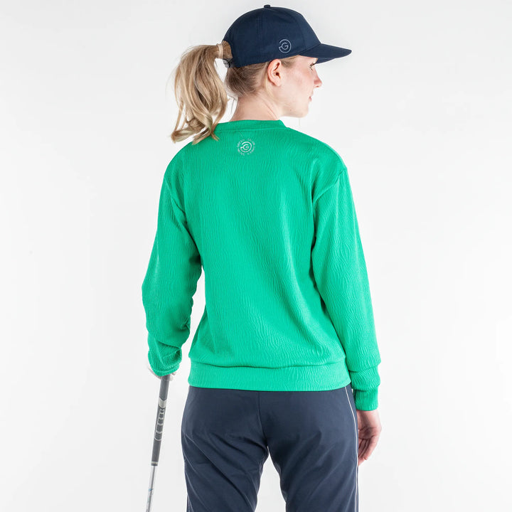 Dalia is a Insulating mid layer for Women in the color Golf Green(6)
