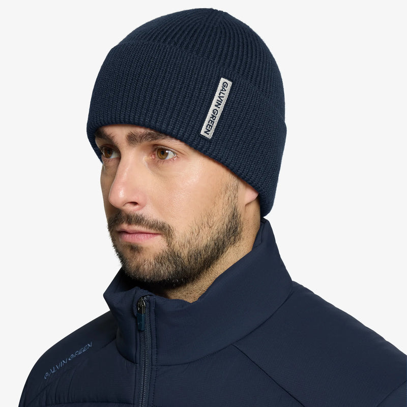 Dana is a Insulating golf hat in the color Navy(3)