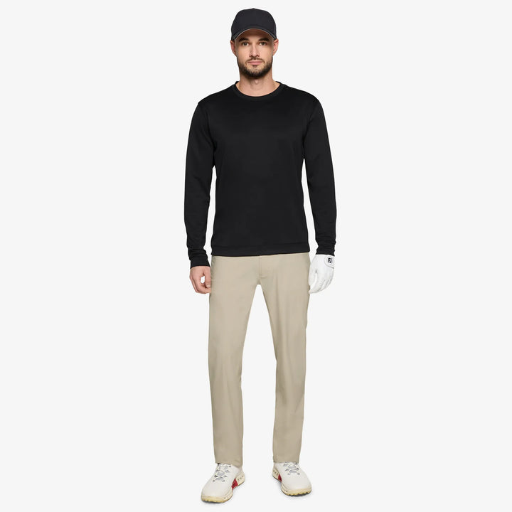 Darryl is a Insulating golf mid layer for Men in the color Black(2)