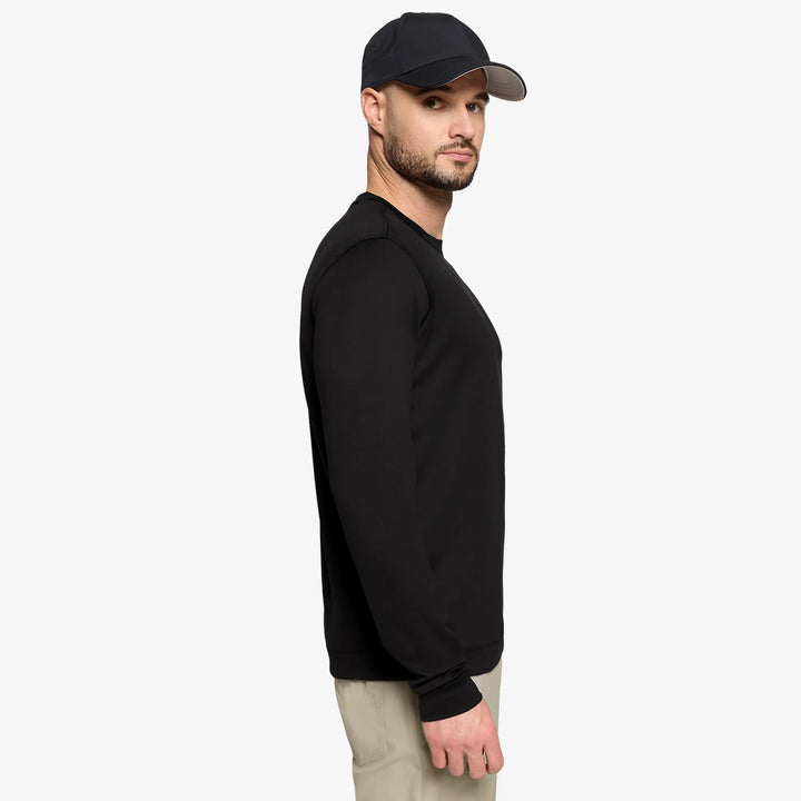 Darryl is a Insulating golf mid layer for Men in the color Black(3)
