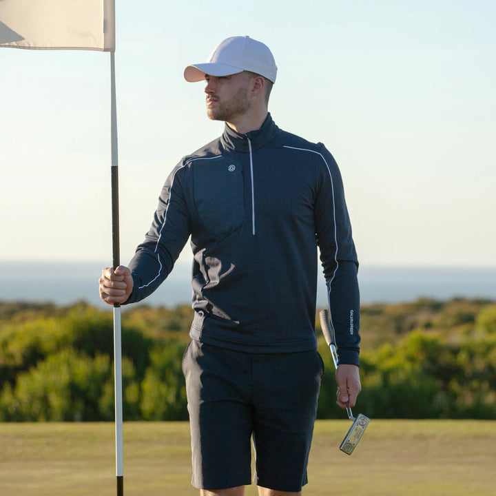 Dave is a Insulating golf mid layer for Men in the color Navy/White(9)