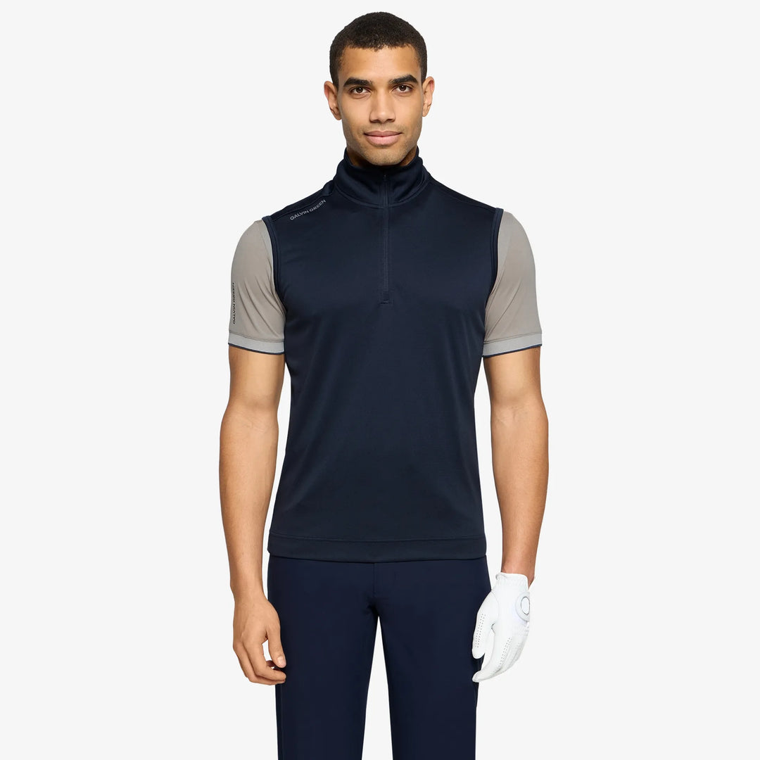 Del is a Insulating golf vest for Men in the color Navy(1)