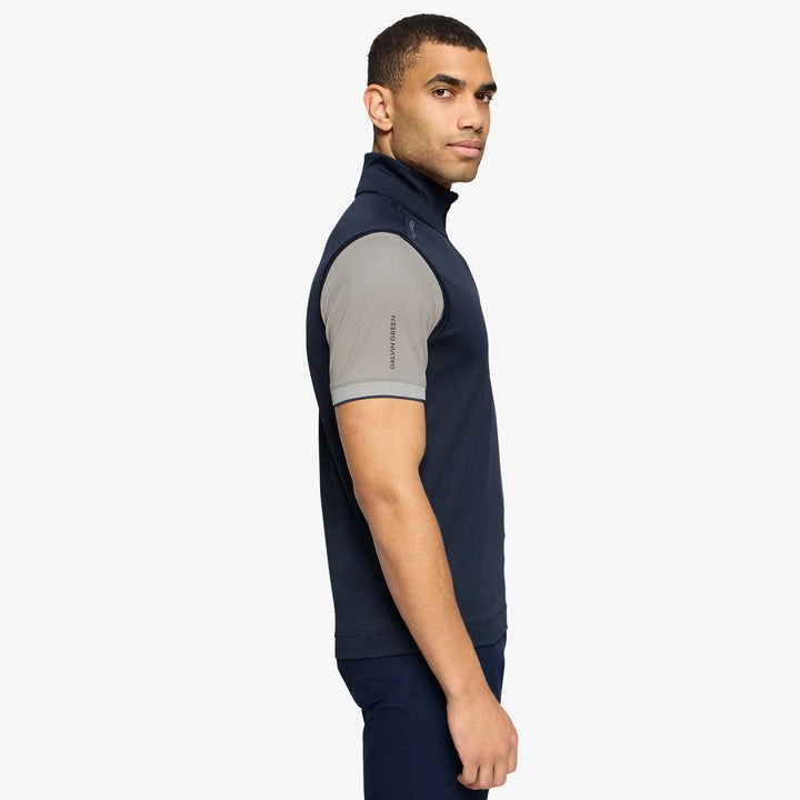 Del is a Insulating golf vest for Men in the color Navy(3)