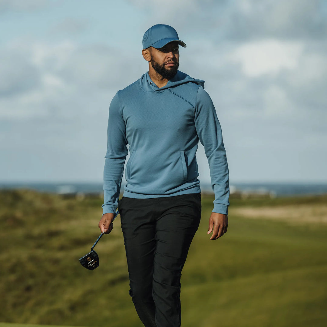 Donnie is a Insulating golf sweatshirt for Men in the color Moonlight Blue(8)