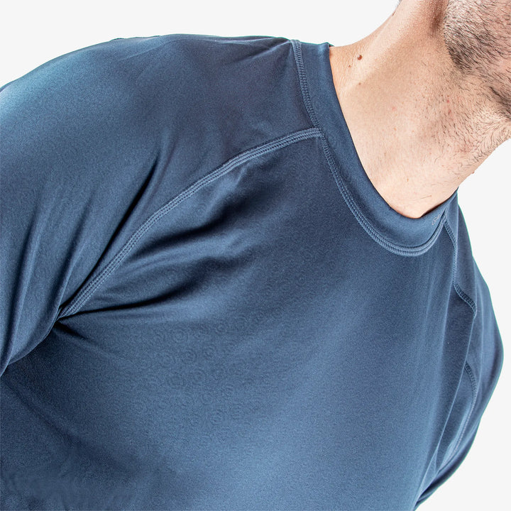 Elmo is a Thermal base layer golf top for Men in the color Navy/Blue Bell(3)