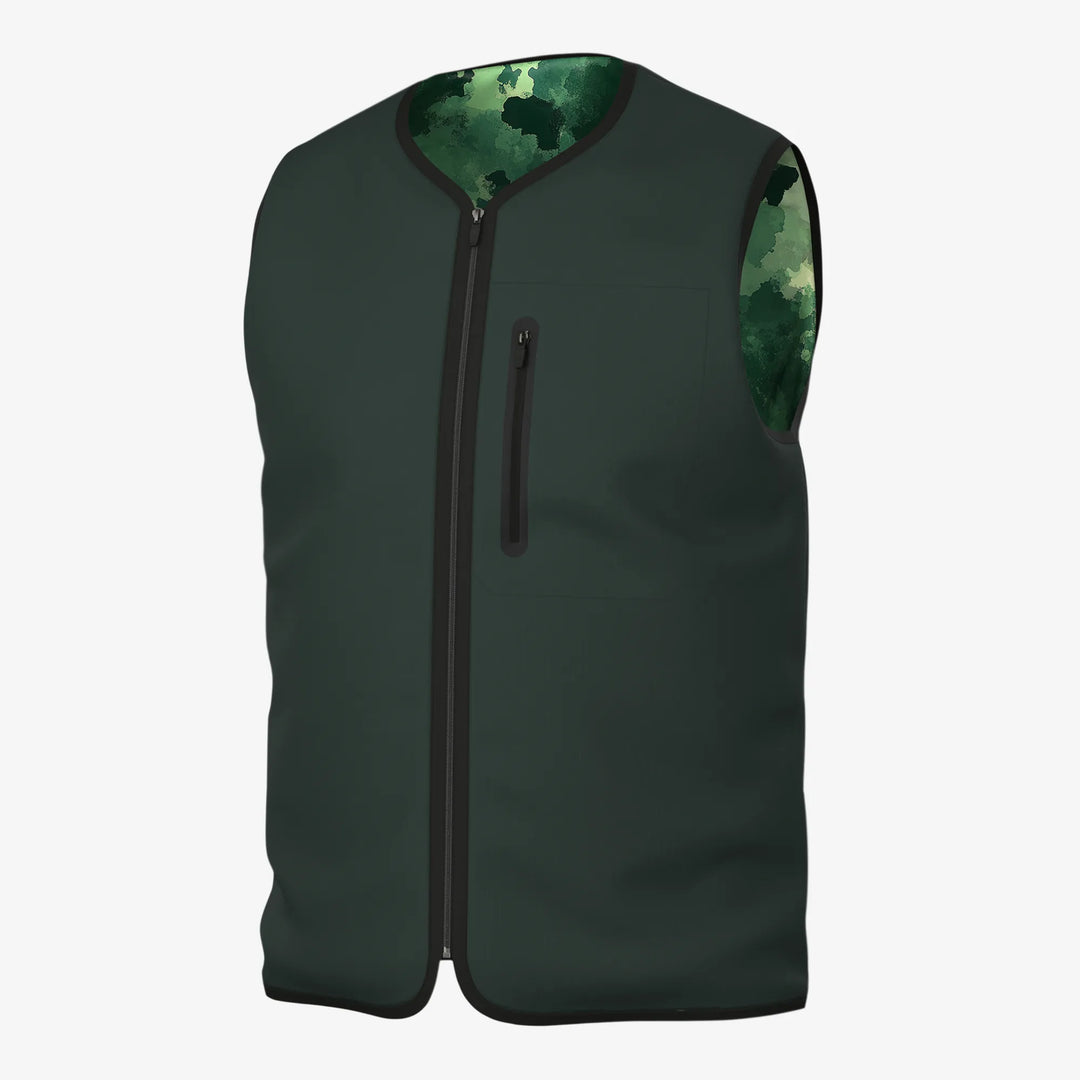 Lamar  is a Windproof and water repellent golf vest for Men in the color Jungle Green(0)